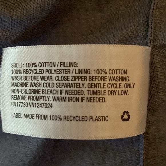 Cat & Jack Gray Quilted Unisex 100% Cotton Jacket Size Large - Picture 6 of 7